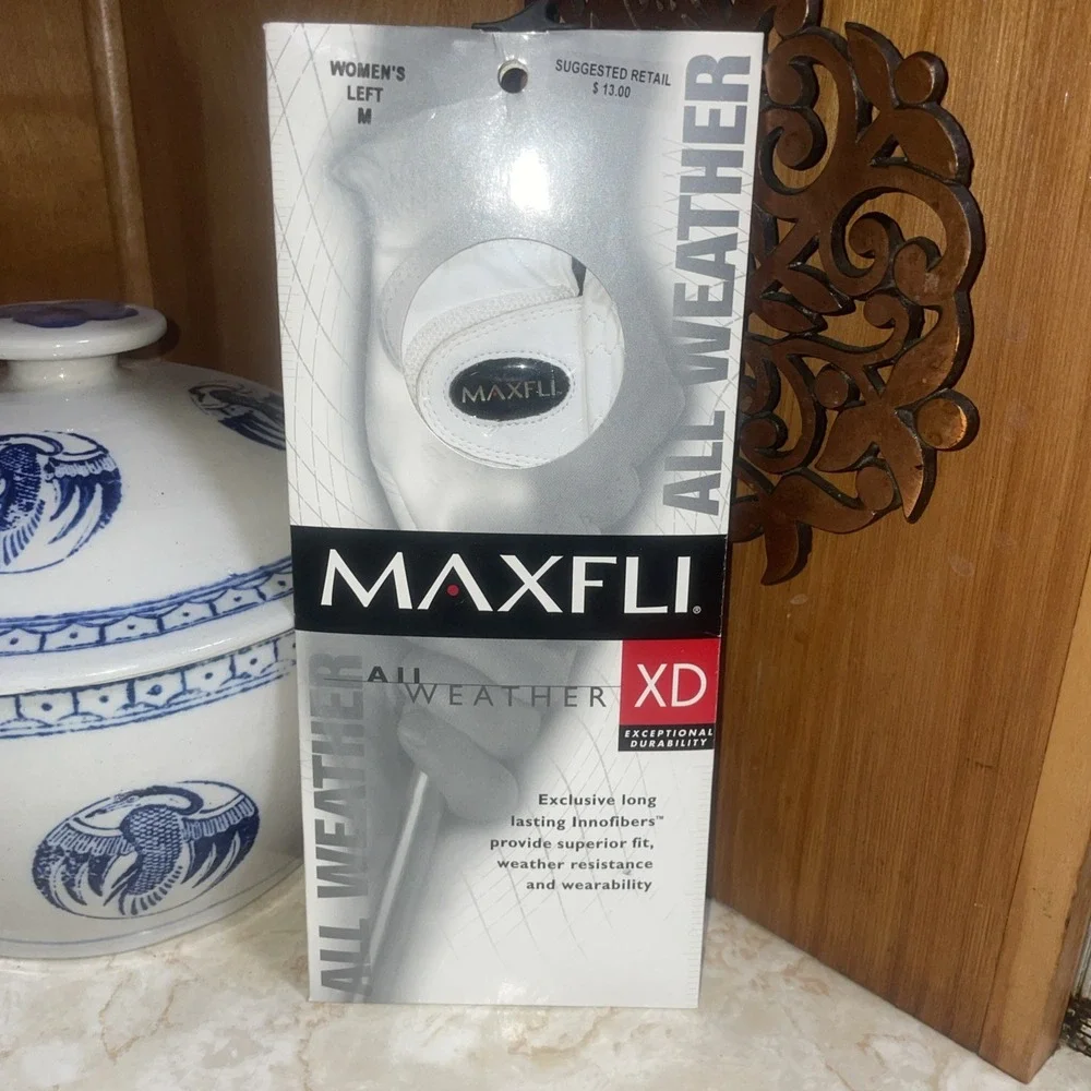 Maxfli All Weather All Leather Left Hand Women's Glove Medium‎